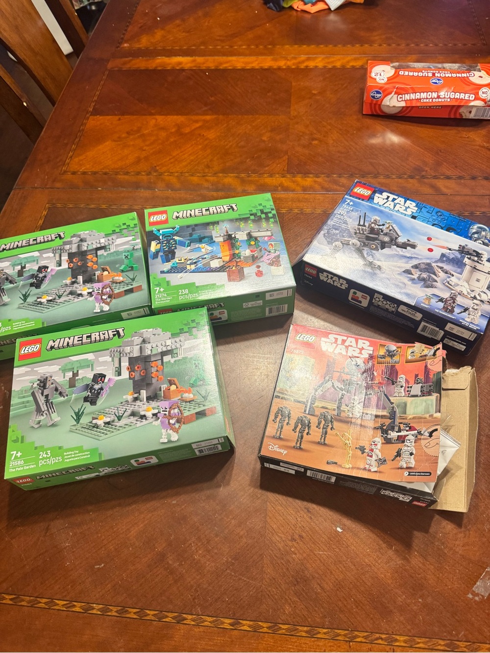 Lego Minecraft & Star Wars Assorted Sets - Green, Blue, Brown, Orange